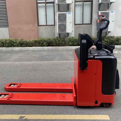 China Rojo 3000 kg de paletas eléctricas Jack Stacker 3T camión de paletas motorizado en venta