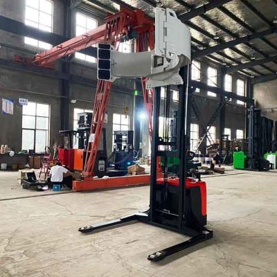 China 1.6m Mast Walkie Straddle Stacker 1T-1.5T Geh hinter Palettenstacker zu verkaufen