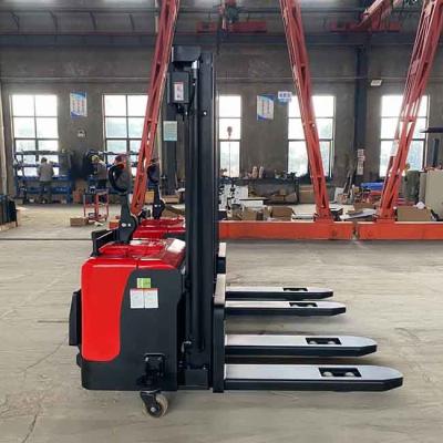 China 2500kg Electric Stacker 2 Stage 3.0m Mast Counterbalanced Stacker for sale