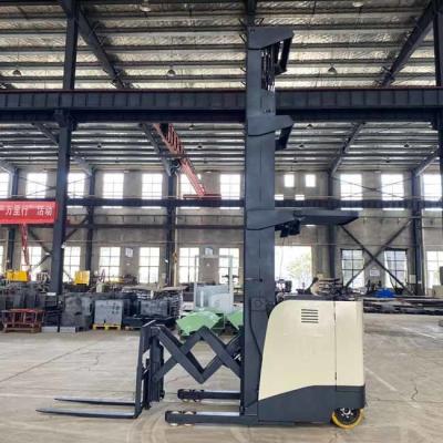 China CQD16J 1.6T Battery Operated Reach Truck 1600kg Standing Type Triplex Mast for sale