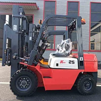 China Chinese 2.5 Ton Forklift Truck CPCD25 Diesel Powered Xinchai Engine Sideshift Container Mast for sale