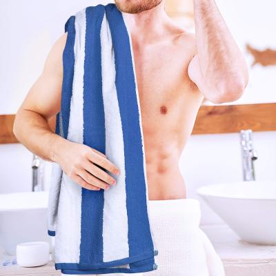 中国 Ring Spun Cotton Jumbo Stripe 100% Sustainable Bath Sheet For Soft Adults And Large Beach Towel Quick Dry Pool Towels 販売のため