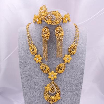 China FASHIONABLE Women's Bridal Necklace Ring Dubai 24K Gold Indian Wedding Jewelry Set African Earring Bracelet Four-Piece Set for sale