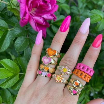 China SOSAI Hottest CLASSIC Color Heart Ring Finger Jewelry 18K Gold Combo IP Plating Stainless Steel Chunky Ring for sale