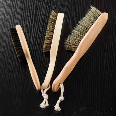 China Custom Soft Brush Household Beech Wood Horsehair or Dust Cleaner Kitchen Table or Car Cleaner Carpet Care Products for sale