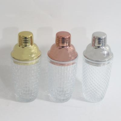 China Handcrafted Lead Free Cocktail Shaker Set 13oz Shaker Glass with SS304 Gold Lid for Barware Bars Clube Tools for sale