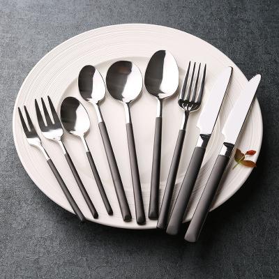 China Wedding Stocked Silver Mirror Head Black Handle Stainless Steel Flatware Sets, 18/10 Stainless Steel Flatware Sets for sale