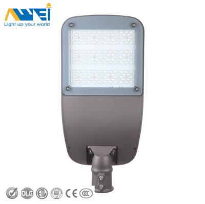 China 60W 100W 150W 200W LED Street Light Fixtures IP65 IK08 With CE Led Parking Light Fixtures Used In Main Road for sale