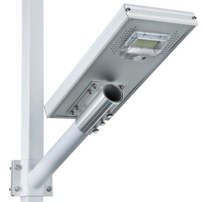 China Aluminium legering afstandsbediening Ip65 50W 100W 150W All In One Zonne-LED straatlicht Voor straten en wegen Te koop