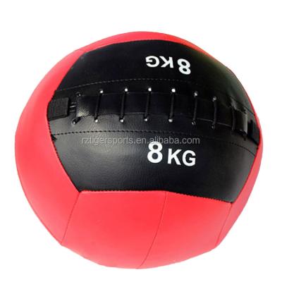 China PU Leature + Cotton& Sand Crossfit Equipment 2kg Wall Ball For Strength Training for sale