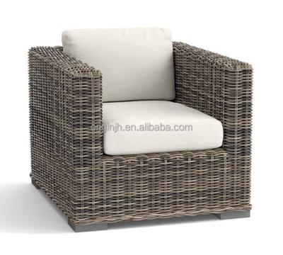 China Mid Century Traditional Design Popular Garden Patio Furniture Patio Handwoven Outdoor Rattan Intricate Intricate Sofa for sale