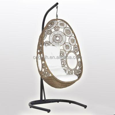 China Outdoor Modern Style Outdoor Patio Furniture Metal Leg Egg Shape Durable Rope Swing Chair for sale