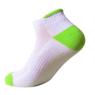 China Antibacterial Indoor Adult Floor Padded Dance Socks Female Silicone Non-slip Yoga Socks for sale