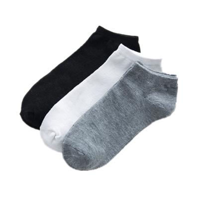 China Breathable Soccer Long Socks Thicken Outdoor Men Breathable No-exposure Comfortable Sport Socks for sale