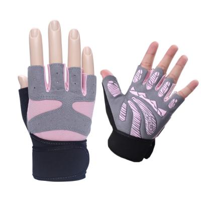 China Protective Gym Fitness Training Gloves For Women Weightlifting Exercise Gloves Anti-Slip With Wrist Support for sale