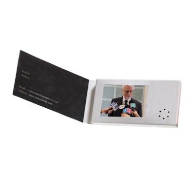 China Europe Custom Business Card Popular 2.8 Inch LCD Screen Video Wedding Invitation Card Brochure Gift Voucher for sale