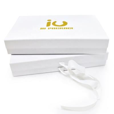 China Recyclable Custom Logo Printed Folding Packaging Gift Box With Ribbon For Clothes for sale