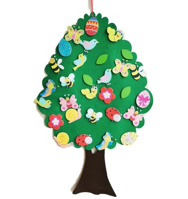 China Christamas Christmas Tree Decoration Felt Christmas Gift Led Lights 3D DIY Felt Christmas Tree With 18PCS Hanging Ornaments for sale