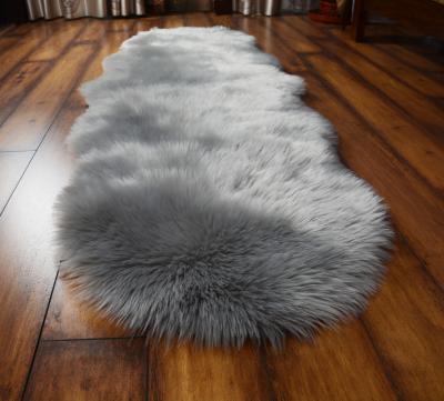 China Eco-friendly.anti-slip.water-proof Fur Blanket Sheepskin Blanket Faux Square Shape Pure White Sheepskin Household Faux Fur Blanket for sale