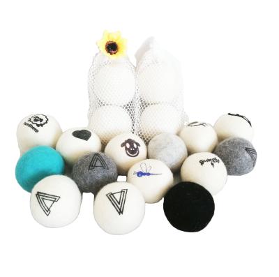 China Hot sale cheap price 8.5cm cleaning plush felted organic wool top rated mesh bag from Amazon drying balls washing eco laundry ball 2packs for sale