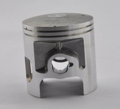 China 2 Stroke CA100 T5R50 Motorcycle Engine Piston , Tin Plating SPF50 / DNM50 for sale