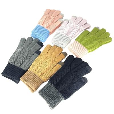 China New Arrival Soft Winter Touch Screen Gloves Outdoor Sports Women And Men Custom Thermal Knitted Gloves for sale