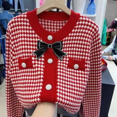 China New Style Breathable Pearl Breasted Houndstooth Knitted Cardigan Coat Soft Spring Bow Coat And Autumn Sweater For Women for sale