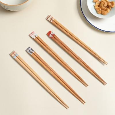 China Sustainable Japanese Natural Wood Chopstick Set Reusable Classic Style Chopsticks Non-slip Design Chop Sticks 5 Pairs Gift Set for sale