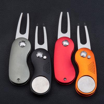 China Zinc Alloy Golf Accessories Zinc Alloy Colorful Digging Tool Custom Golf for sale