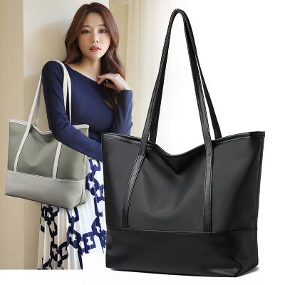 China 2022 new fashion tote bag large capacity shoulder bag stitching soft leather handbag for sale