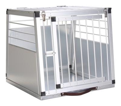 China KA-601Lightweight Multi Sustainable Portable Carrier Aluminum Pet Kennel In Car Use for sale