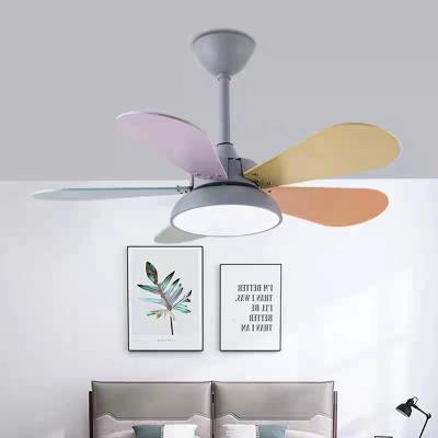 China Modern Minimalist High Quality Modern 52 Inch DC Motor Remote Control Decorative Bladc Ceiling Fan With Light for sale