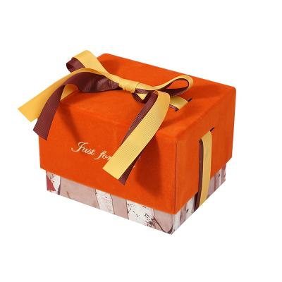 China Recyclable Custom Luxury Bridesmaid Gift Box Wedding Favors Paper Bridesmaid Gift Box Bridesmaids Gift Sets Box for sale