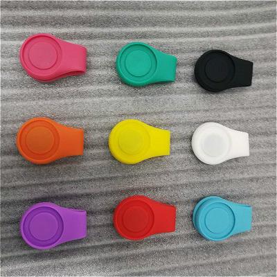 China Stylish Magnetic Golf Cap Cups Cheap Custom Silicone Cap Cups Golf Accessories Stainless Steel Ball Marker for sale