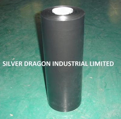 China BLACK SILAGE FILM SIZE 25MICRONS X 750MM X 1500M for sale