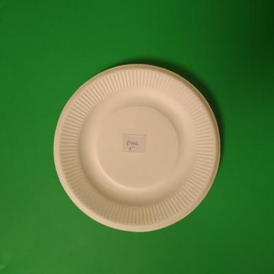 China Disposable Sugarcane Pulp Paper lace plate, 7 inch Bagasse round lace plate, P002 for sale