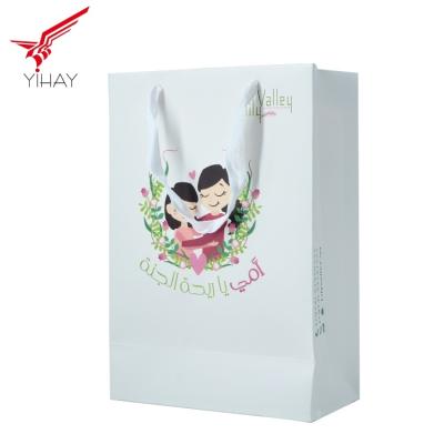 China Screen Printing Personalised Paper Bags Convenient For Carrying Shopping for sale