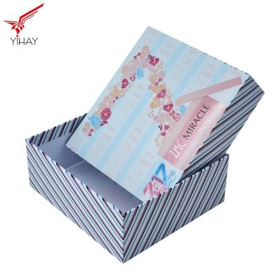 China Eco Friendly Material paper Box Recyclable With Gold Foil Logo for sale