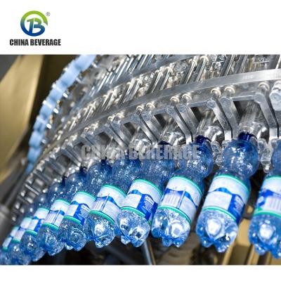 China Auto Bottle Blowing Filling Capping Combiblock 0.2L-2.5L 5,000-24,000BPH à venda