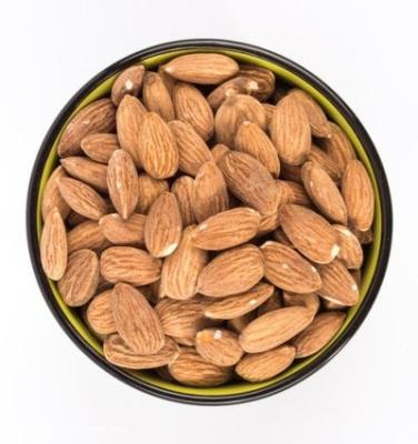 China Dry Wholesale Bulk Almonds Bulk Price Delicious Snacks Badam Nut Food Almond for sale