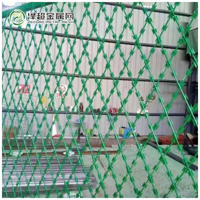 China Military Defensive Razor Fencing Mesh High Quality Welded Razor Mesh Barbed Wire Fence for sale