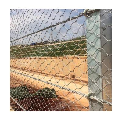 China Chain Link Fence Factory Supply Barbed Wire Extension Arms Galvanized Chain Link Fence Roll for sale