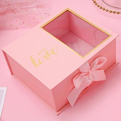 China Recycled Materials Luxury Jewelry Mothers Day Christmas Silk Pillowcase Ladies Watch Baby Clothes Girl Chocolate Party Favor Gift Box Set With Logo for sale