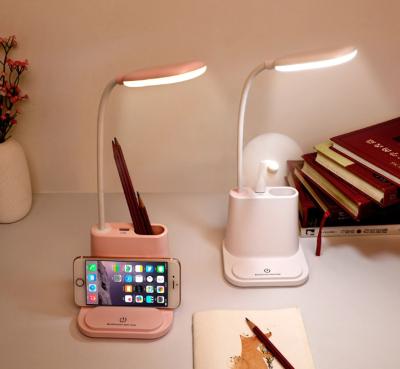 Chine Remplissage de table fonctionnel multi de la lampe 2.5-3hours de lumière de la nuit 1200mAh à vendre