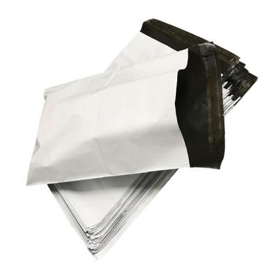 China 55*60+5cm Messenger Mailing Packing Delivery Plastic Self Adhesive Envelope White Tearproof for sale