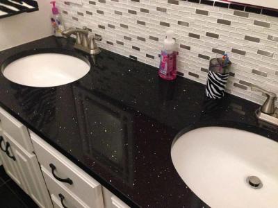 Κίνα Μαύρα Countertops χαλαζία σπινθηρίσματος χαλαζία πέτρινα/προκατασκεύασαν τις κορυφές ματαιοδοξίας προς πώληση