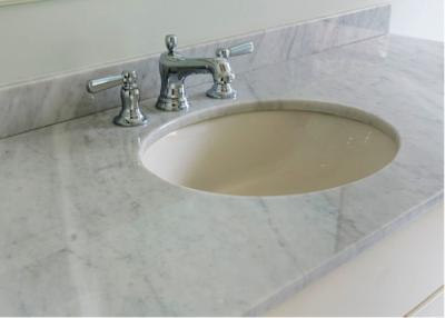 China Indoor Stone Bath Vanity Tops Single Cut Out Polished Marble Vanity Countertops for sale