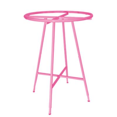 China Customized Portable Round Metal Hot Pink Folding Round Clothing Display Rack for sale