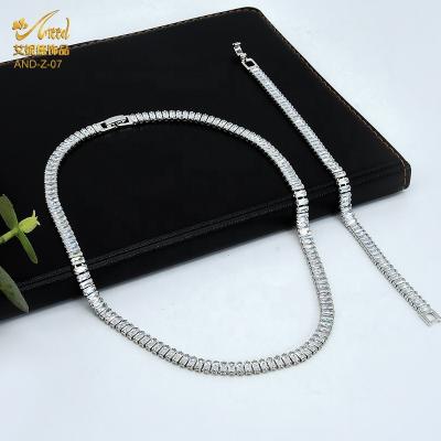 China 2021 Romantic New Zirconia Jewelry Set Fashion Clavicle Chain Tennis Diamond Necklace And Bracelet Cubic Zirconia Jewelry Set for sale