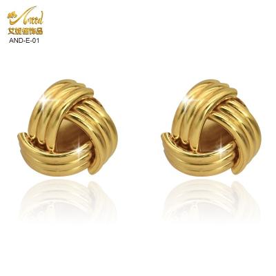 China Romantic For Luxury Jewelry Body Jewelry Sets Fashion 2021 Gold Women's Stud Earrings Korean Wholesale Designer Pendientes for sale